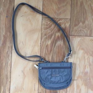 Baggallini Teenee bag